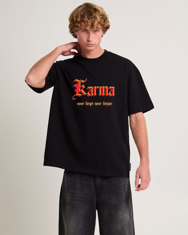 Karma Never Forget Never Forgive Printed Black Oversized T-Shirt
