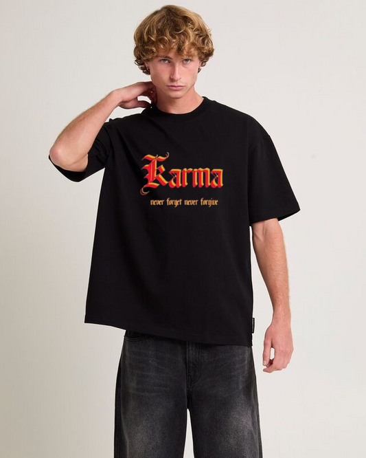 Karma Never Forget Never Forgive Printed Black Oversized T-Shirt